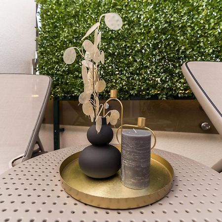 Green Sky Luxury Penthouse Apartment Zara Esterno foto