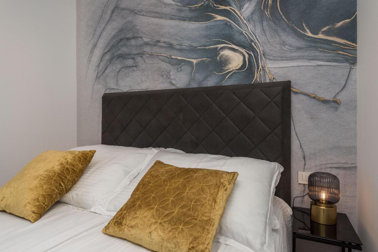 Green Sky Luxury Penthouse Apartment Zara Esterno foto