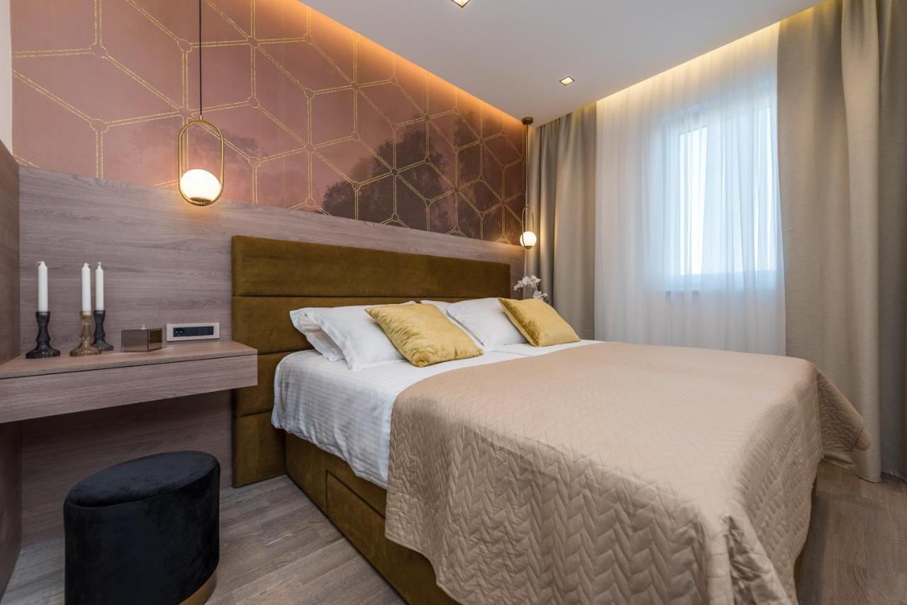Green Sky Luxury Penthouse Apartment Zara Esterno foto