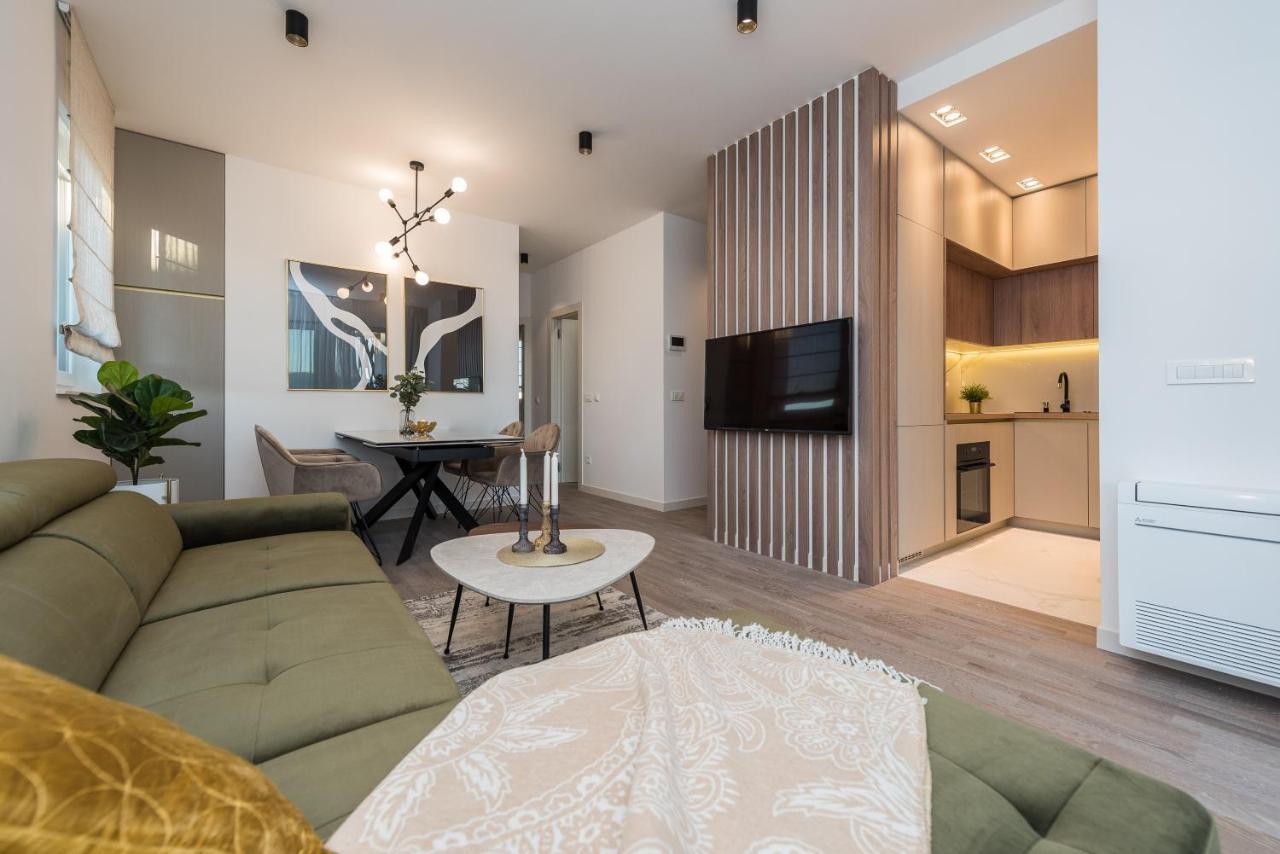 Green Sky Luxury Penthouse Apartment Zara Esterno foto