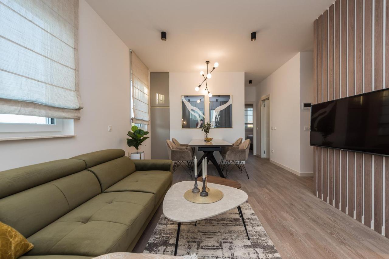 Green Sky Luxury Penthouse Apartment Zara Esterno foto